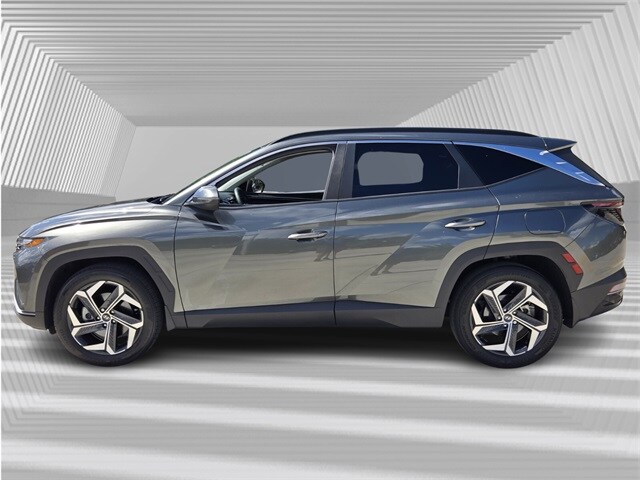2022 Hyundai Tucson SEL Convenience photo 2