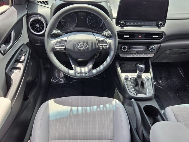 2023 Hyundai Kona SEL - Photo 14