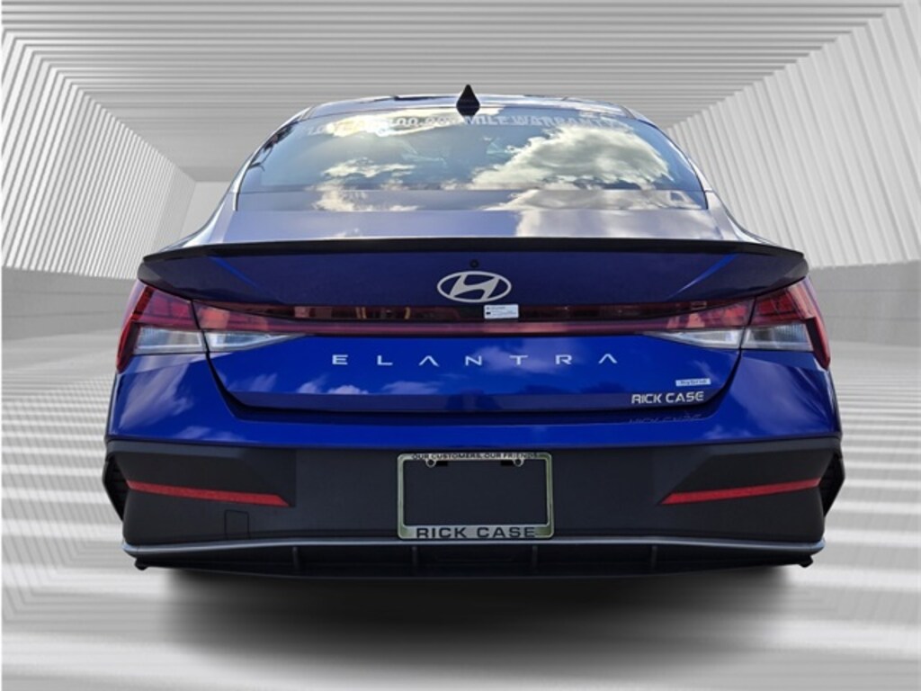 Certified 2025 Hyundai Elantra Hybrid SEL Sport Sedan