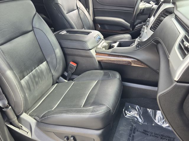 2020 GMC Yukon XL SLT - Photo 19