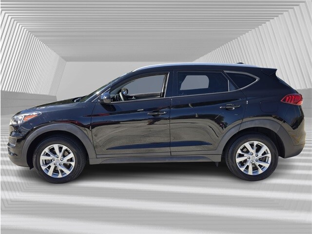 2021 Hyundai Tucson Value photo 2