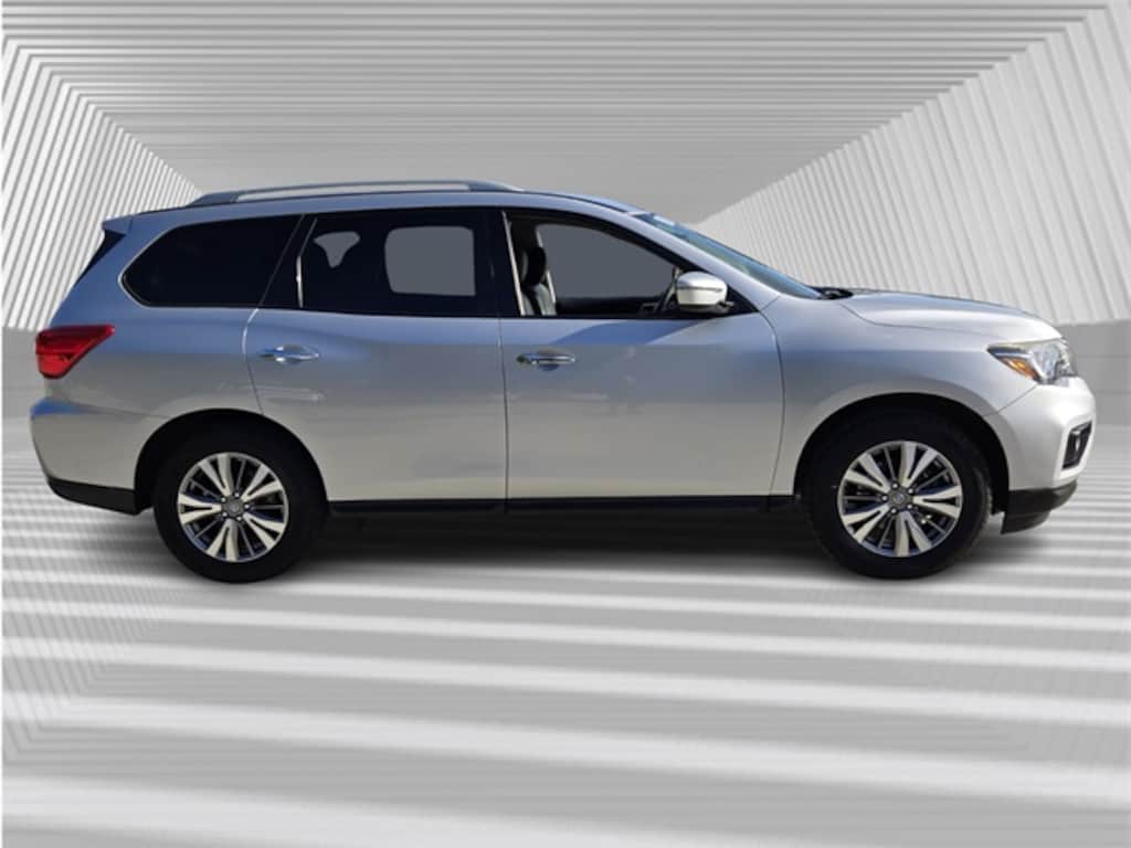 Used 2019 Nissan Pathfinder SV SUV