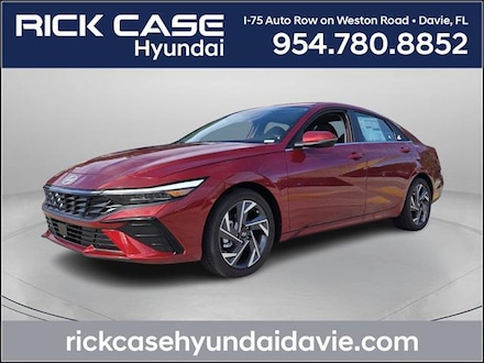 2025 Hyundai Elantra Limited Sedan