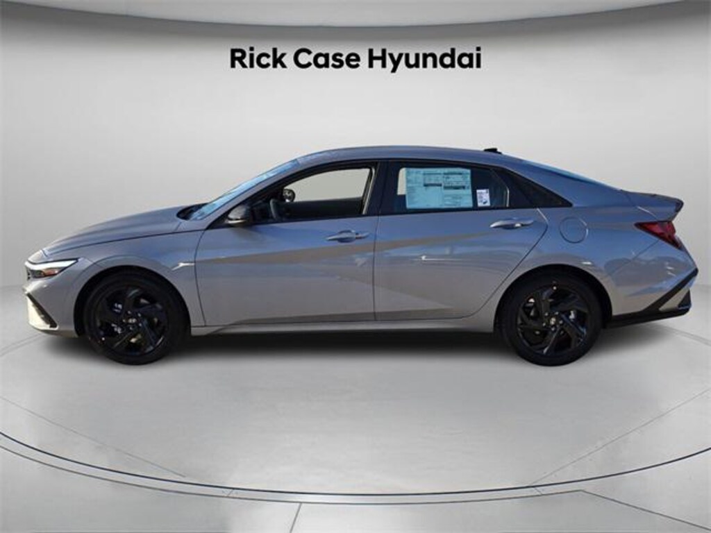 New 2026 Hyundai Elantra SEL Sport Sedan