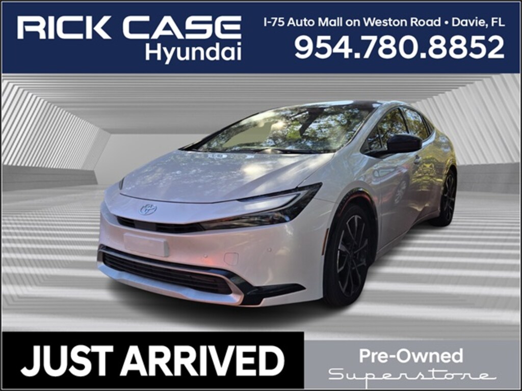 Used 2024 Toyota Prius Prime XSE Premium Hatchback