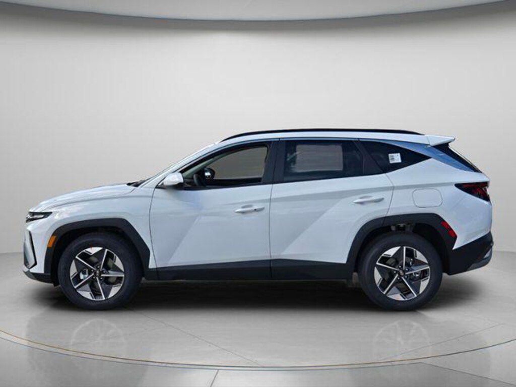 New 2026 Hyundai Tucson SEL FWD SUV
