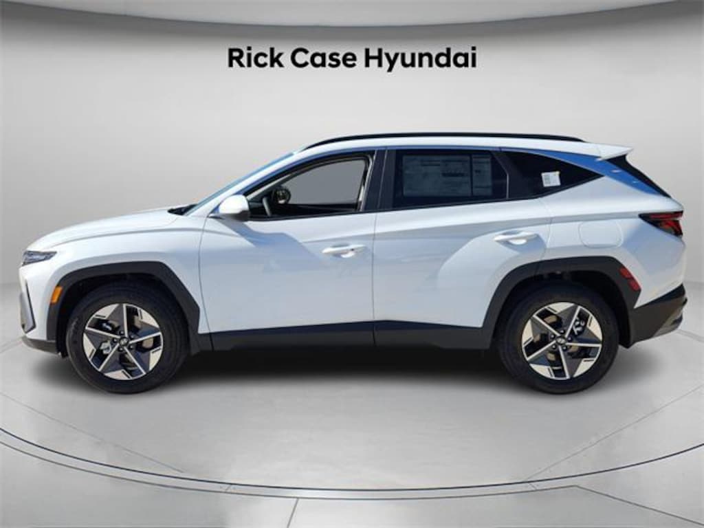 New 2026 Hyundai Tucson SEL FWD SUV