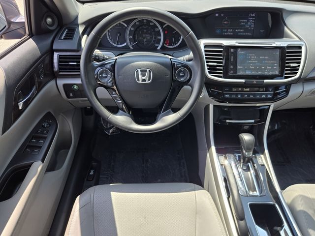 2017 Honda Accord EX-L - Photo 12