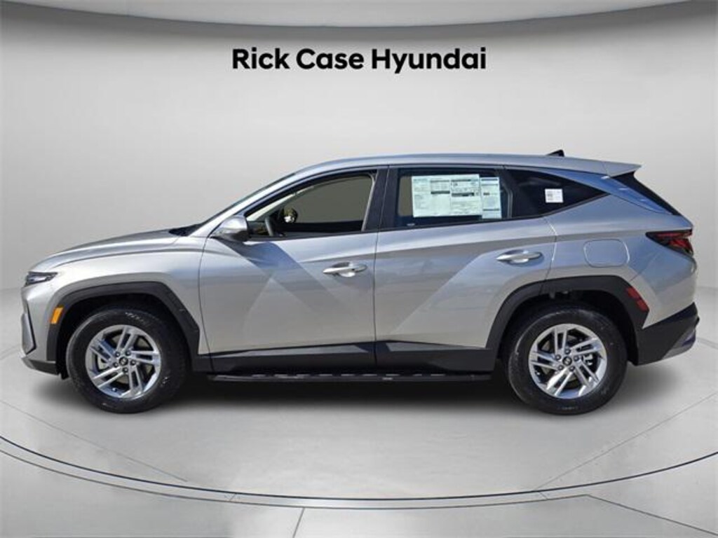 New 2026 Hyundai Tucson SE FWD SUV