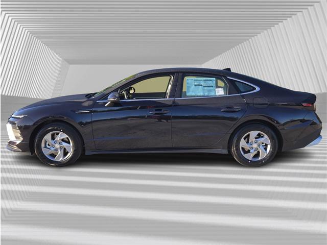 2026 Hyundai Sonata SE photo 2