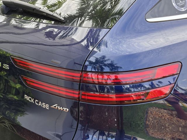 2024 GENESIS GV70 Standard - Photo 7