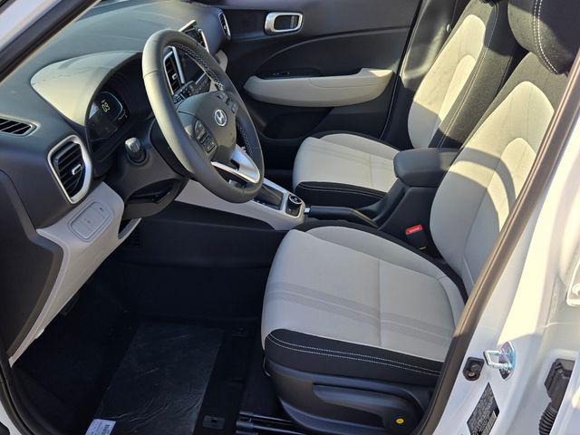 2026 Hyundai Venue SEL - Photo 6
