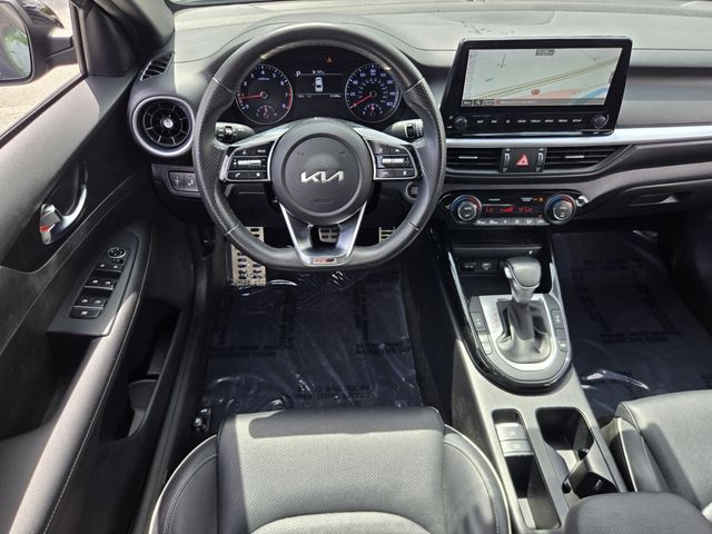 2023 Kia Forte GT-Line - Photo 12