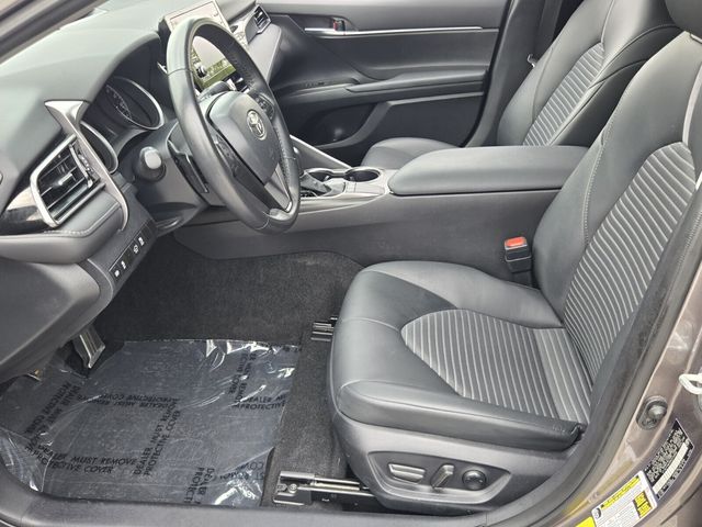 2024 Toyota Camry SE - Photo 10