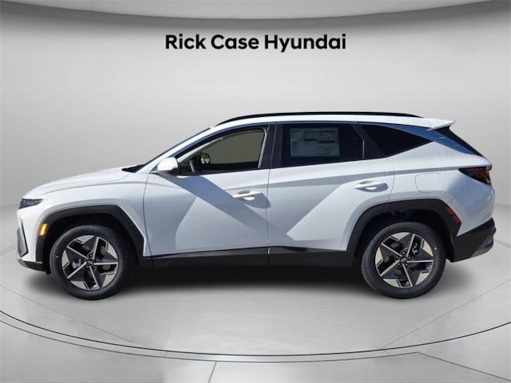 New 2026 Hyundai Tucson SEL FWD SUV