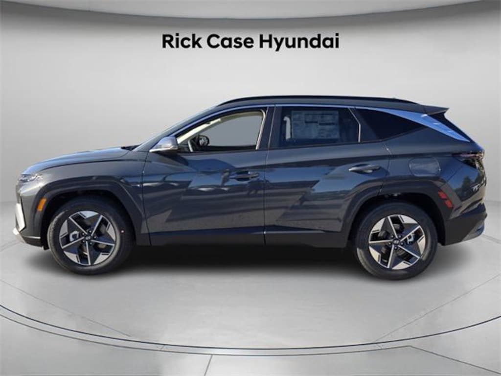 New 2026 Hyundai Tucson SEL Premium FWD SUV