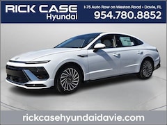 2026 Hyundai Sonata Hybrid SEL Sedan