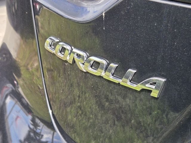 2025 Toyota Corolla SE - Photo 11