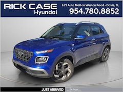 Used 2023 Hyundai Venue Limited SUV Davie