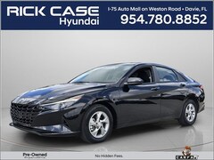 Used 2023 Hyundai Elantra SE Sedan Davie