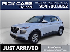 Used 2023 Hyundai Venue SE SUV Davie