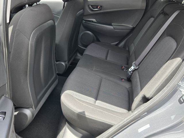 2023 Hyundai Kona SEL - Photo 11