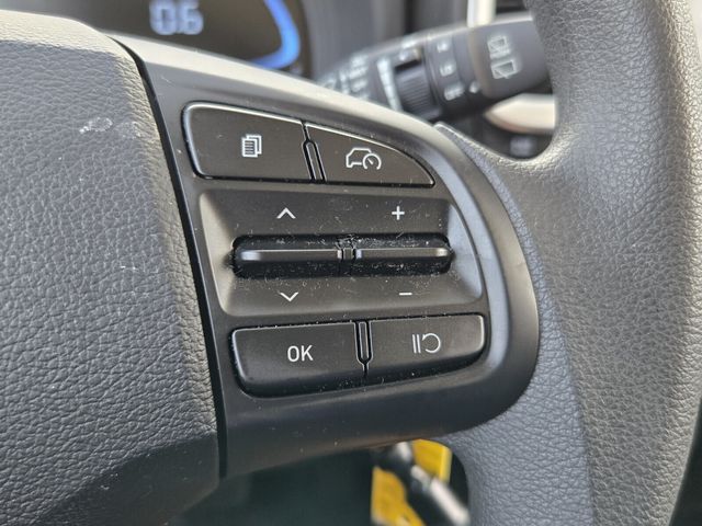 2025 Hyundai Venue SE - Photo 21
