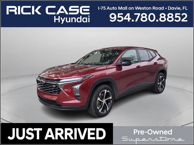 2025 Chevrolet Trax RS's photo