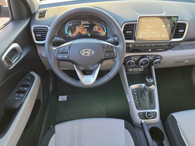 2026 Hyundai Venue SEL - Photo 8