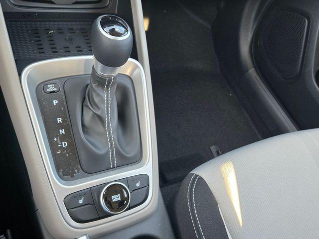 2026 Hyundai Venue SEL - Photo 12