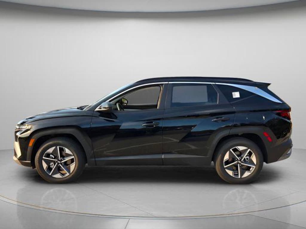 New 2026 Hyundai Tucson SEL FWD SUV