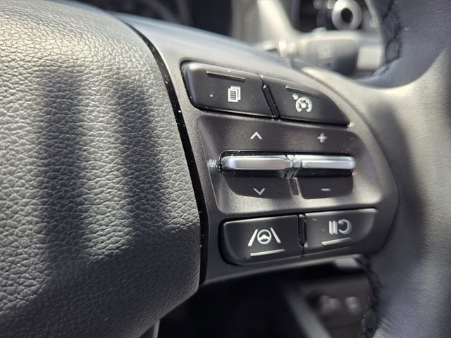2023 Hyundai Kona SEL - Photo 25