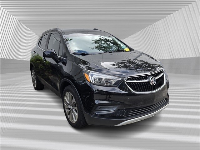 2020 Buick Encore Preferred photo 2