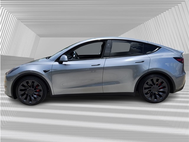 Used 2024 Tesla Model Y Performance with VIN 7SAYGDEF8RA306512 for sale in Davie, FL