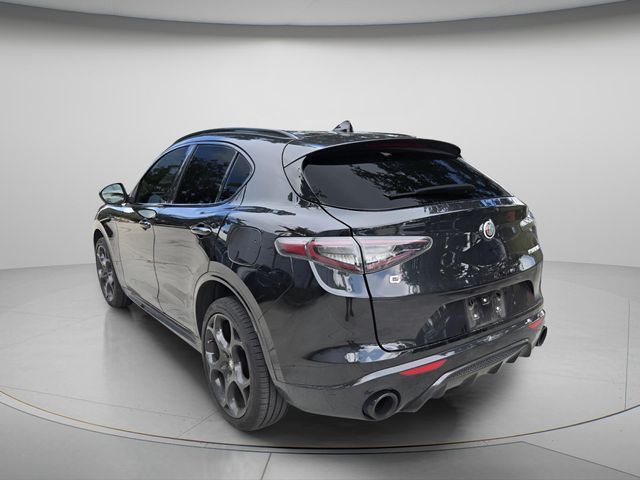 2024 Alfa Romeo Stelvio Competizione - Photo 7