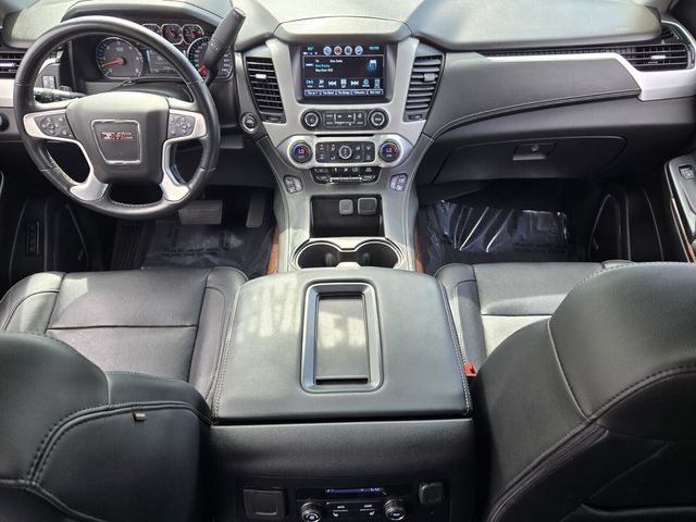 2020 GMC Yukon XL SLT - Photo 13