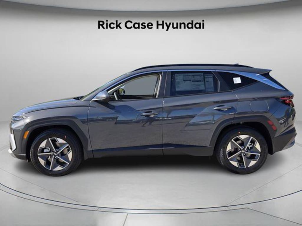 New 2026 Hyundai Tucson SEL FWD SUV