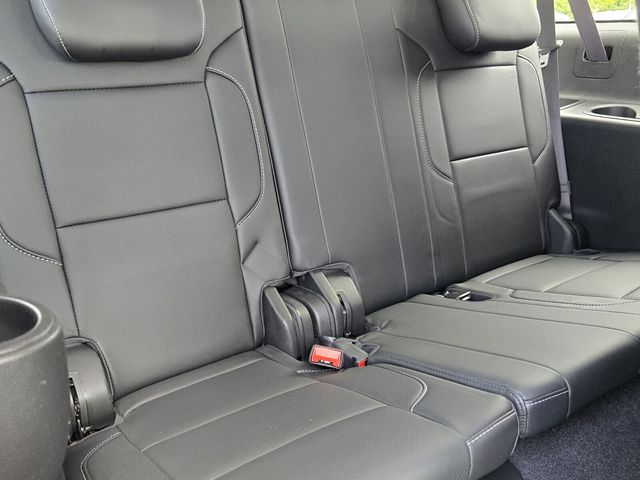 2020 GMC Yukon XL SLT - Photo 18
