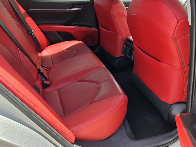 2021 Toyota Camry XSE - Photo 15