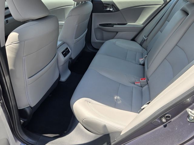 2017 Honda Accord EX-L - Photo 11