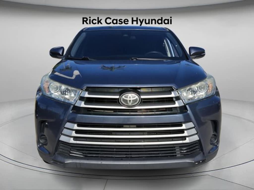 Used 2018 Toyota Highlander SUV