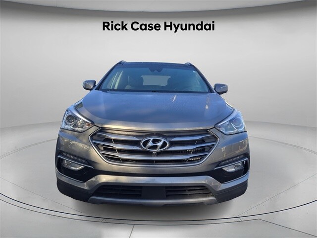 2017 Hyundai Santa Fe Sport Ultimate photo 3