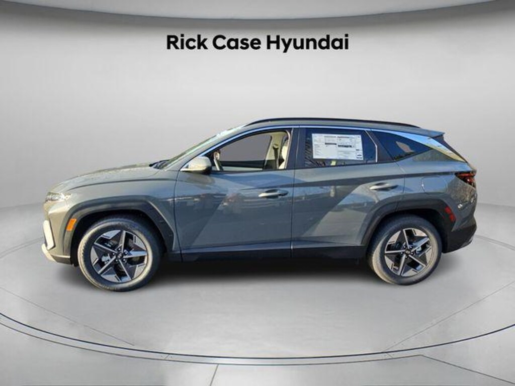 New 2026 Hyundai Tucson SEL FWD SUV