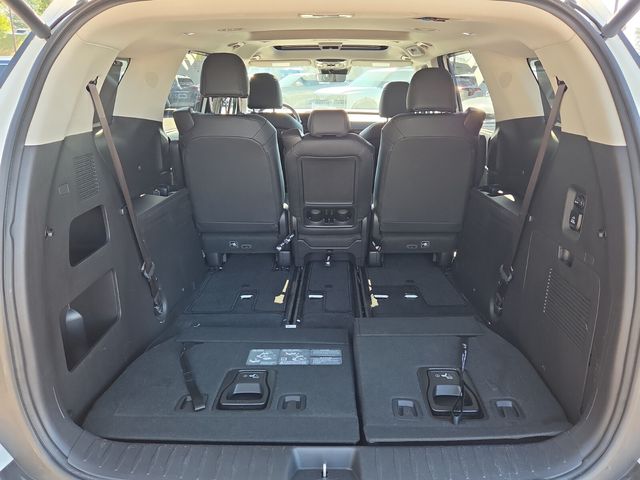 2025 Kia Carnival SX - Photo 17