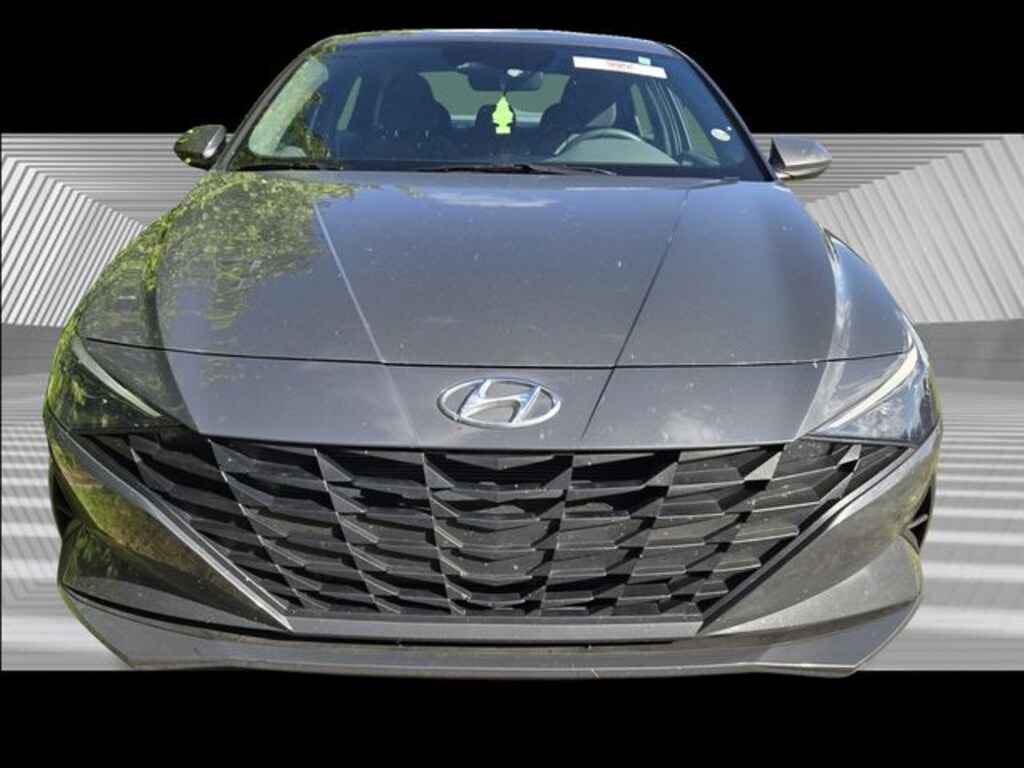 Used 2023 Hyundai Elantra SEL Sedan