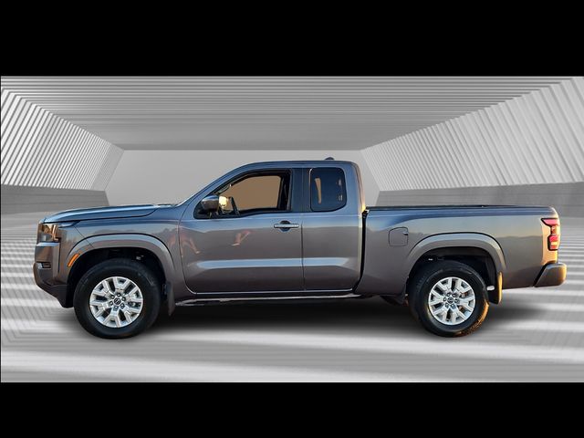 2022 Nissan Frontier SV photo 2