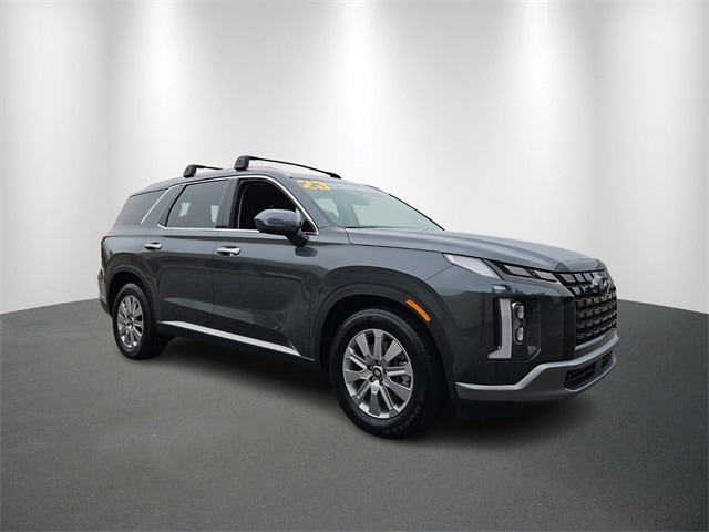 Used 2023 Hyundai Palisade SEL with VIN KM8R24GE5PU608458 for sale in Duluth, GA