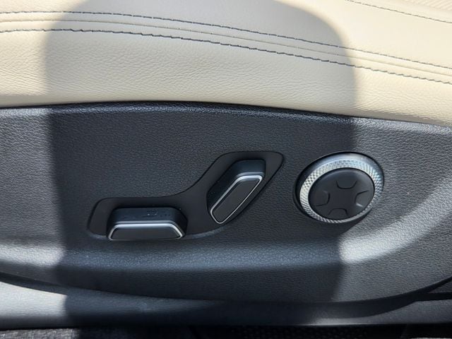 2026 GENESIS GV70 Select - Photo 11