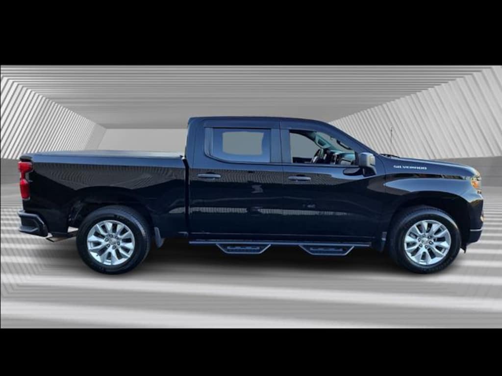 Used 2022 Chevrolet Silverado 1500 Custom Truck
