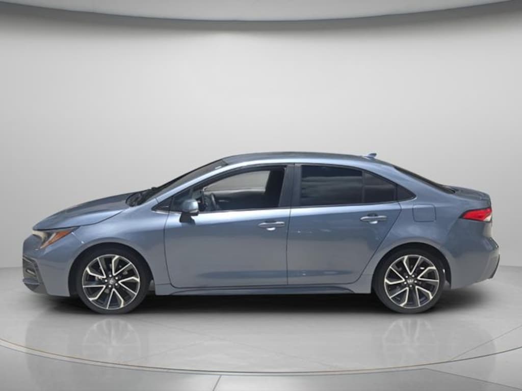 Used 2021 Toyota Corolla SE Sedan